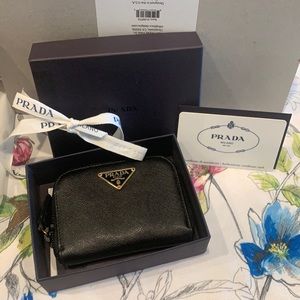 Prada Wallet- Saffiano Leather Coin Purse